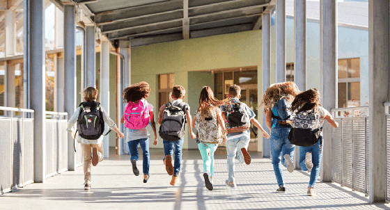 In-en-rondom-school bewegen